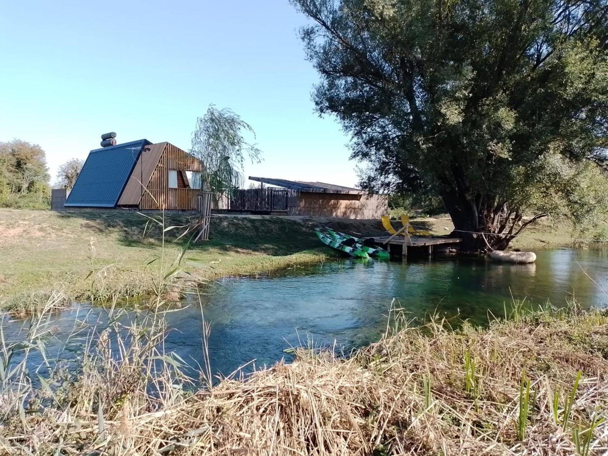 Glamping House Two Rivers 루브스키 외부 사진